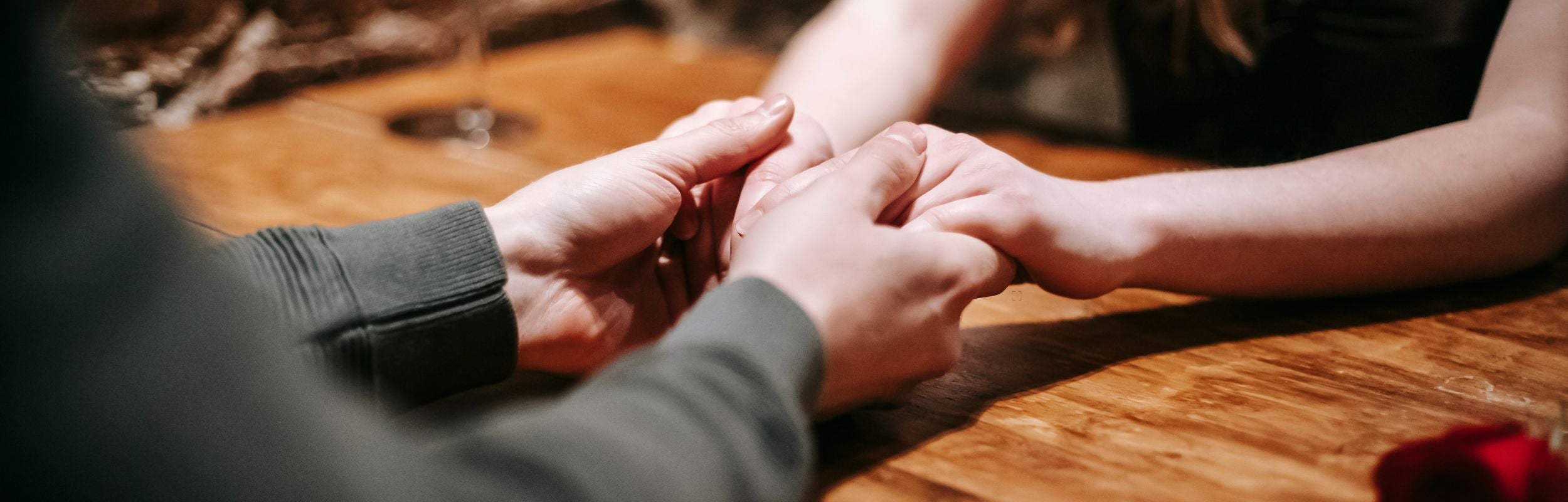 Top 5 Crystals to Enhance Your First Date and Impress Your Partner