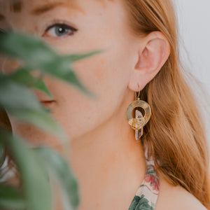 Clear Quartz Points Earrings: Your Daily Dose of Crystal Clear Thinking