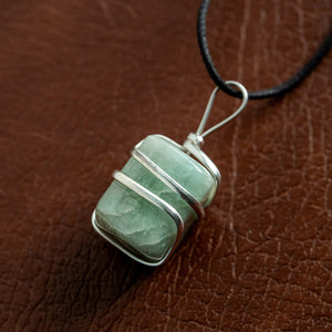 Aquamarine Pendant: Ocean Calm Charm
