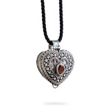 Cinta Love Manifestation Locket – Garnet Heart Necklace for Love