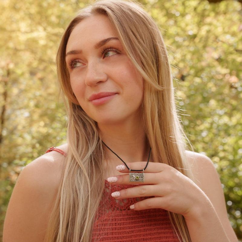 Kaya Wealth Manifestation Locket – Peridot Treasure Chest Necklace